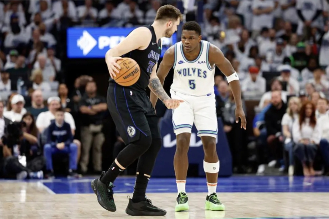 Yiwan28-东契奇赛事官方发布绝杀新规，G2争议不断！的简单介绍